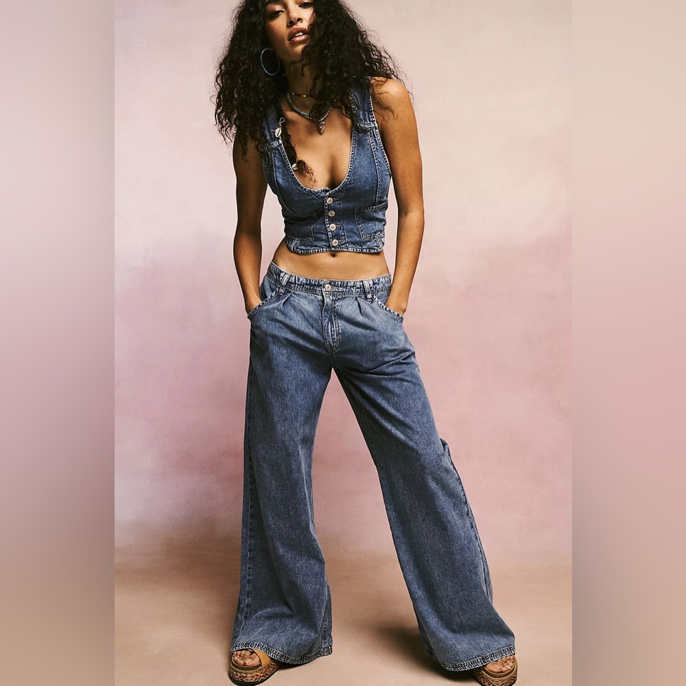 💙 Free People Rider Denim Vest Suit 💙